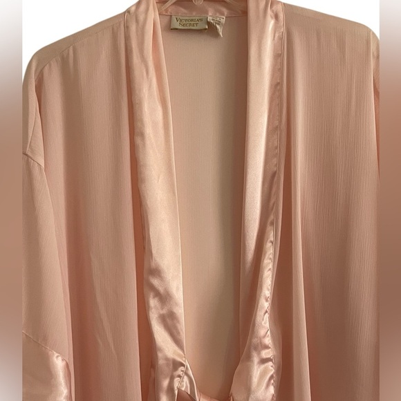 Victoria’s Secret Pink Soft One Size Fits All Robe - Picture 2 of 8